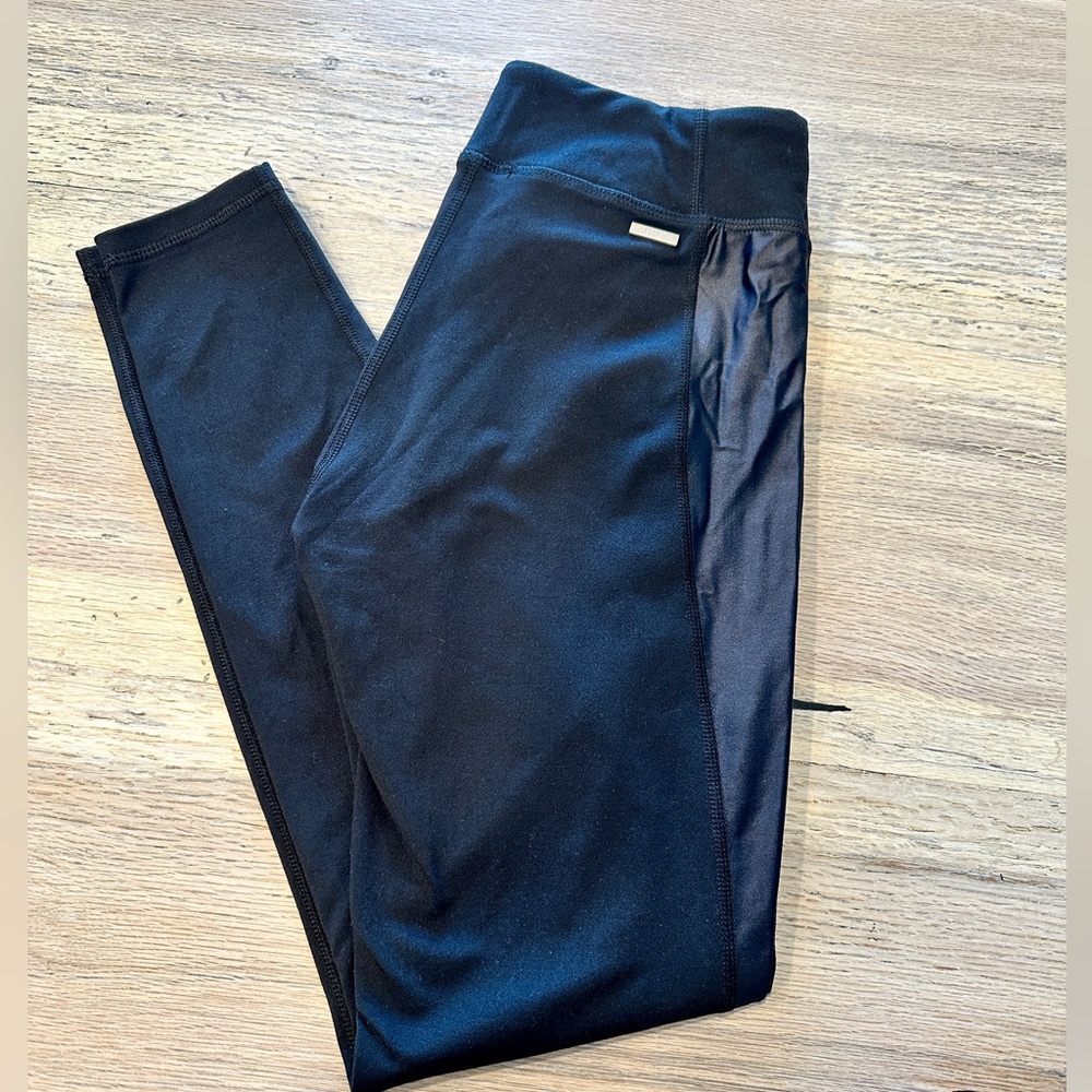 ALALA Leggings